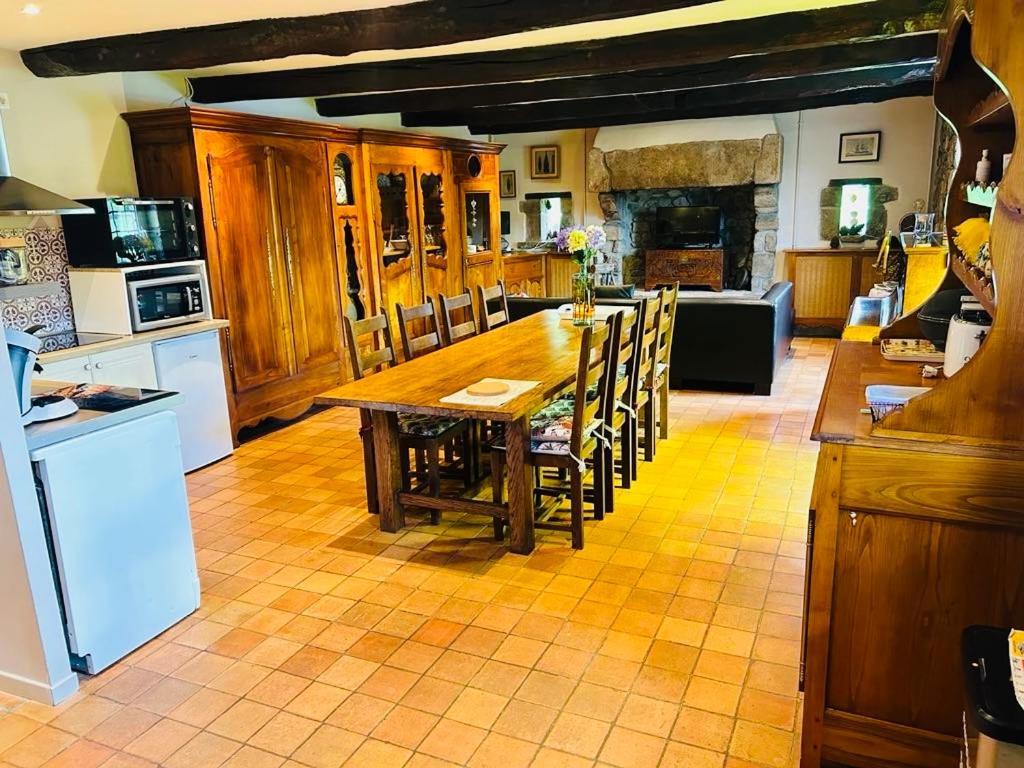 Maison Traditionnelle Bretonne Proche De La Mer Quemper-Guézennec Extérieur photo